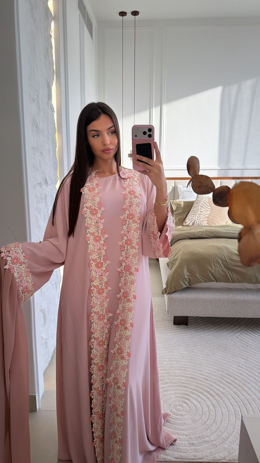 ABAYA SAJYA ROSE PASTEL DENTELLE FLEURIE – UAE