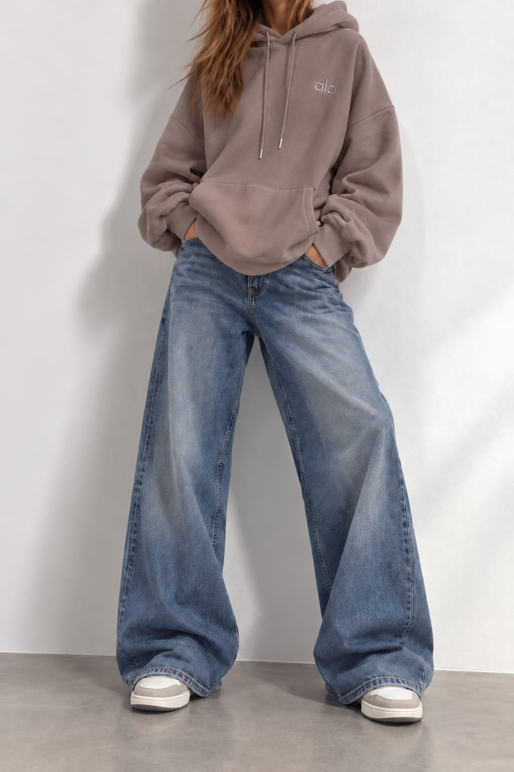 SWEAT À CAPUCHE TAUPE OVERSIZE H15052