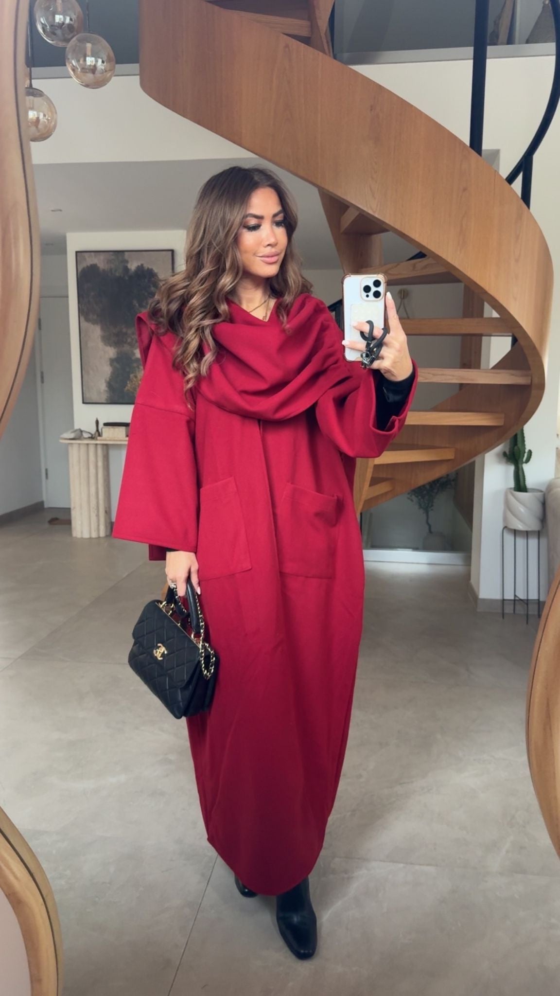 MANTEAU ECHARPE ELAYA ROUGE BORDEAUX - DESIGN MADE IN UAE