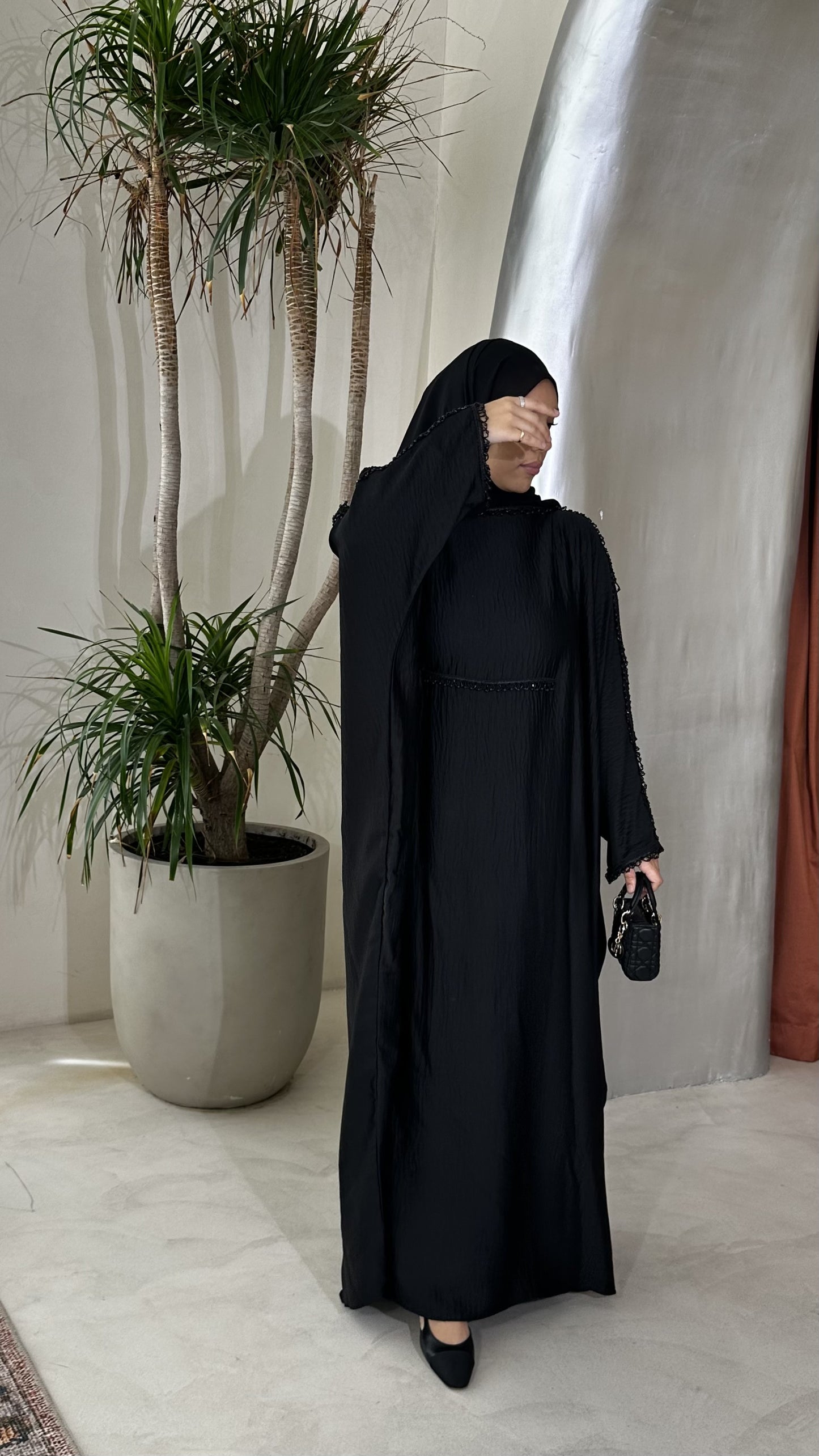 ABAYA FARASHA AMARA – UAE