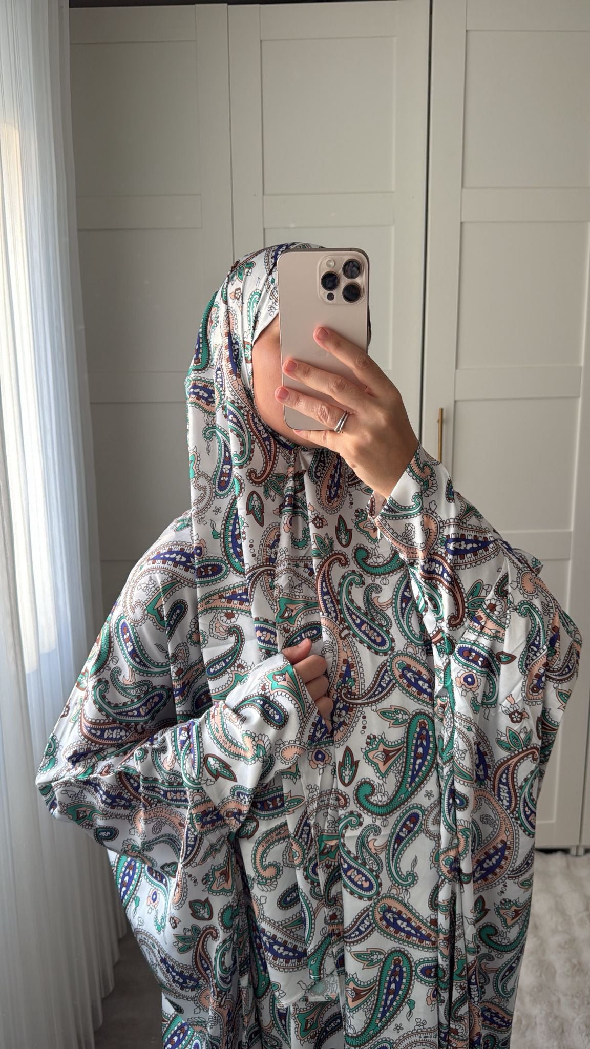 ABAYA ISDAL " SALAT" LUXE ARABESK BLANC