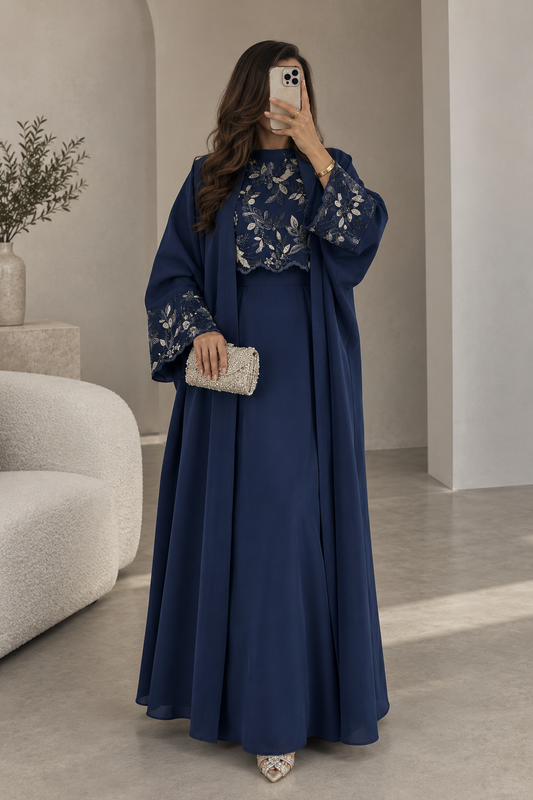 ABAYA BRODÉE  — Élégance subtile LAYAAL BLEU MARINE
