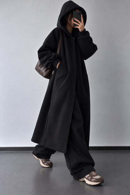 VESTE NOIRE À CAPUCHE 90553